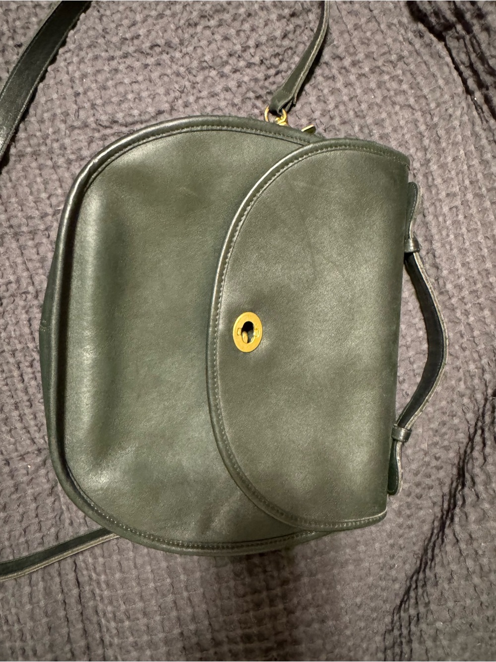 Coach Green Leather Saddle Crossbody with Gold Hardware - Picture 9 of 12
